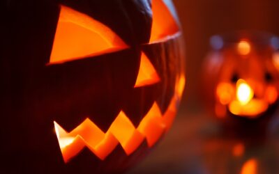 Anleitung: Herbstliche Kürbislaterne basteln
